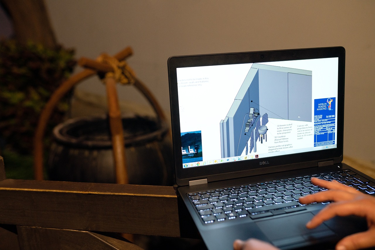 ノートパソコンでサイトのテーマを設定するイメージ